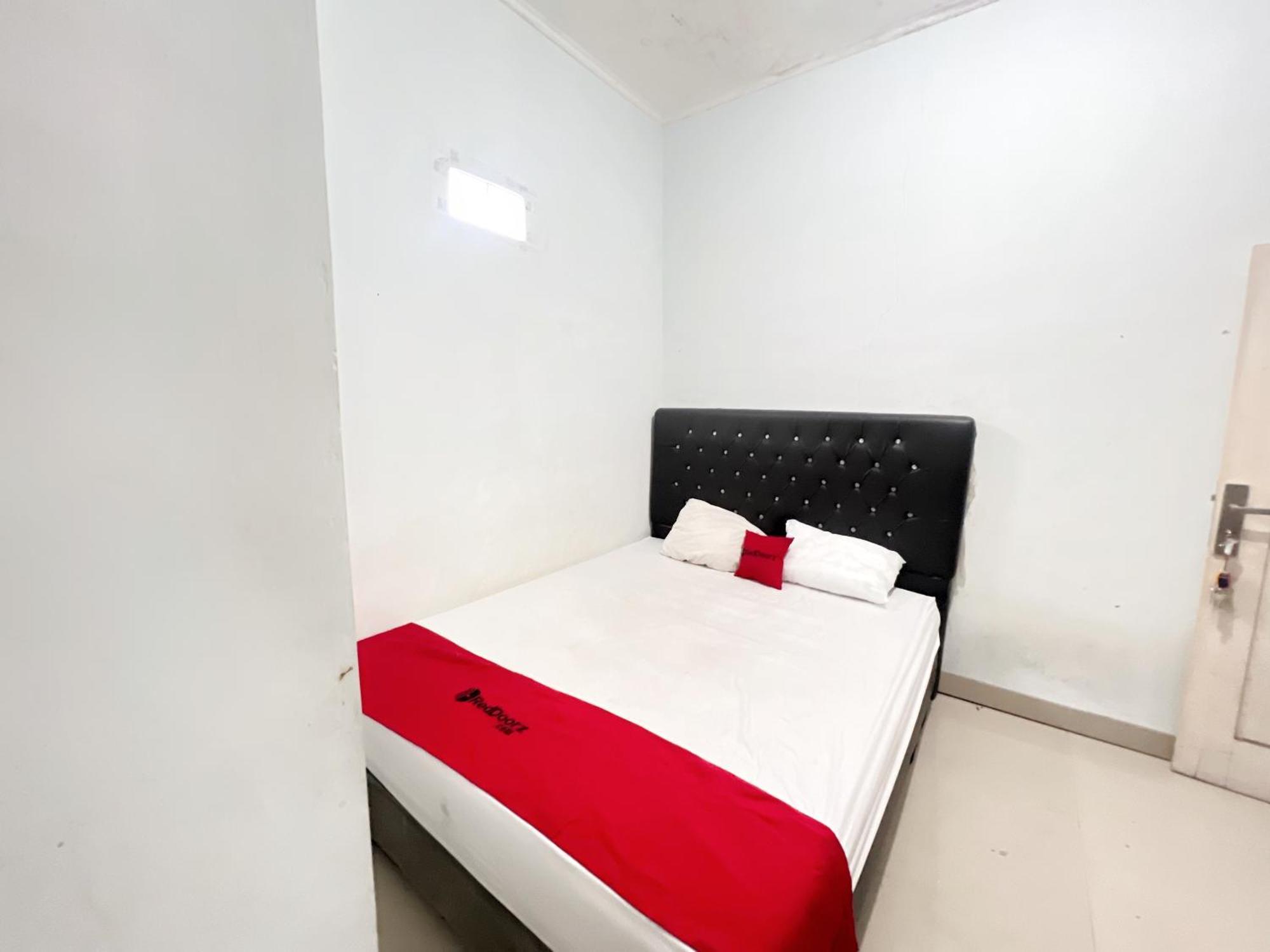 Reddoorz At Kay Residence Waydadi Lampung Bandar Lampung Extérieur photo